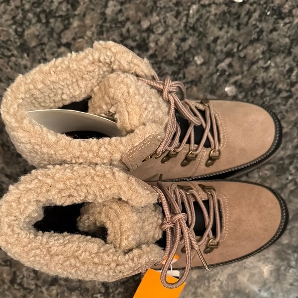 Sporto Darla Beige and Black Eco Winter Boots